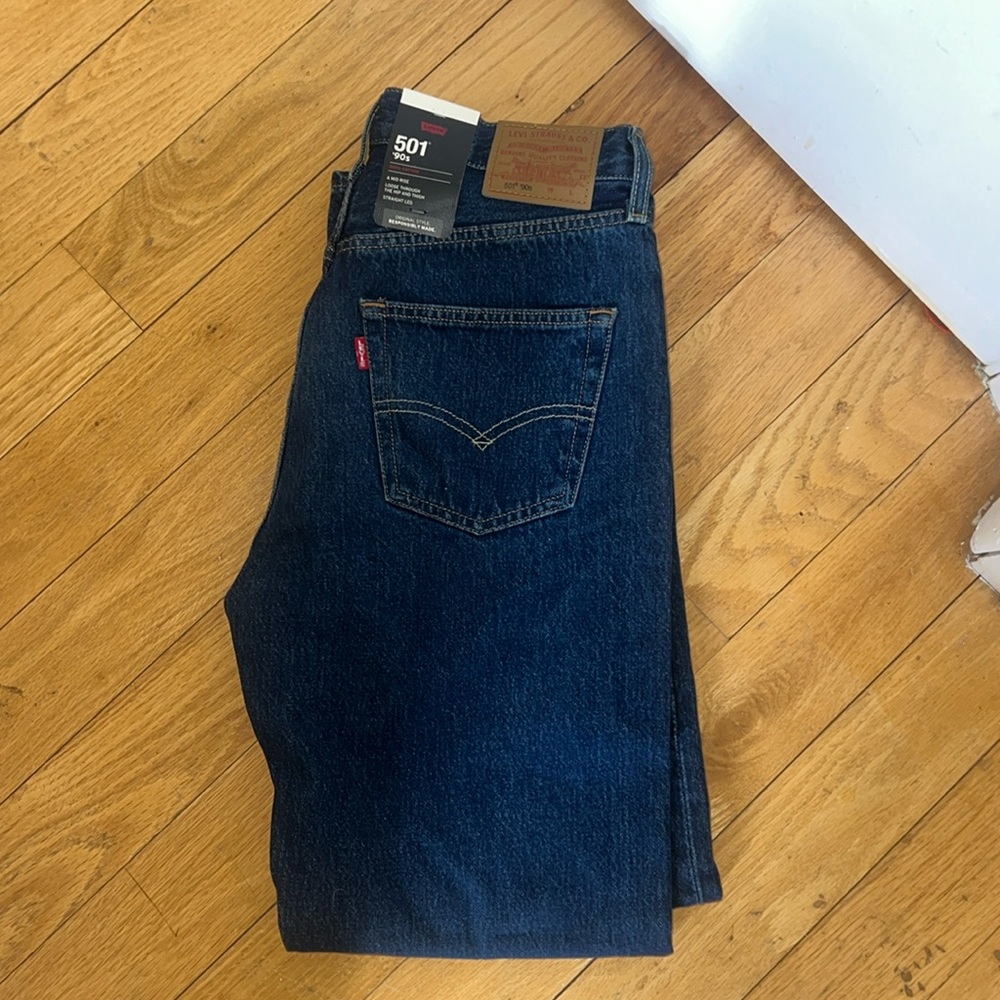 NWT Levi’s 501 90’s Jeans